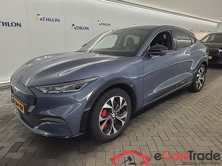 FORD Mustang Mach-E 98kWh Extended Range AWD auto 5D 258kW