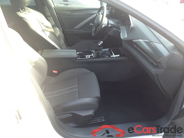 OPEL Astra SW 1,2 TURBO 130 CV BVM GS   #5