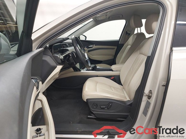 Audi E-Tron 55 Quattro 5d #3