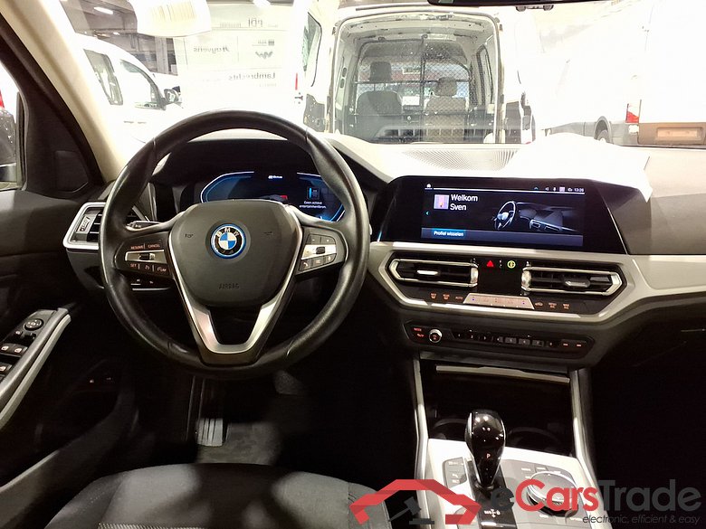 BMW 3 SERIES TOURING 2.0 330E (215KW) TOURING #6