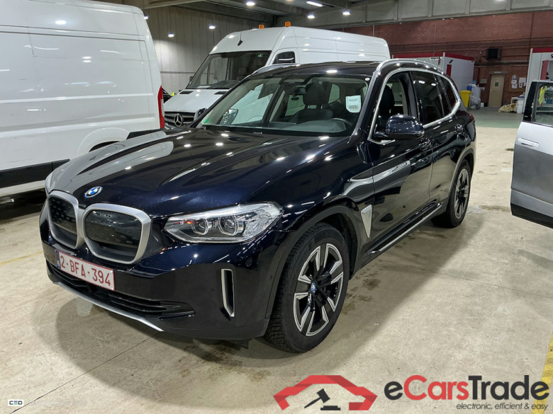 BMW IX3 80KWH AUTO