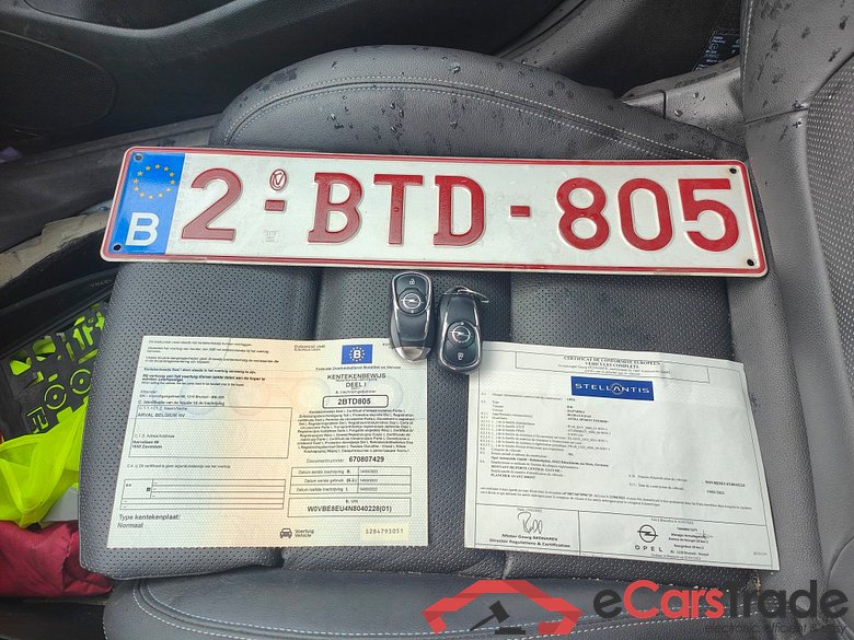 Opel Astra Sports Tourer 1.5 Turbo D 77kW S/S Elegance 5d !!Damaged car!! #4