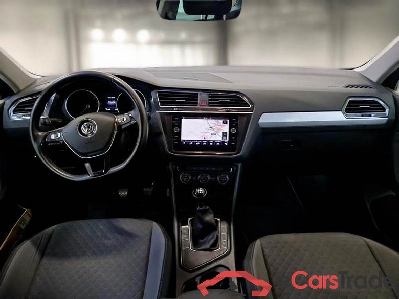 VOLKSWAGEN TIGUAN / 2016 / 5P / SUV 1.5 TSI 96KW BUSINESS BMT ACT #3