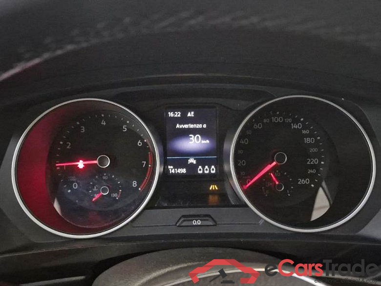 VOLKSWAGEN TIGUAN / 2016 / 5P / SUV 1.5 TSI 96KW BUSINESS BMT ACT #4