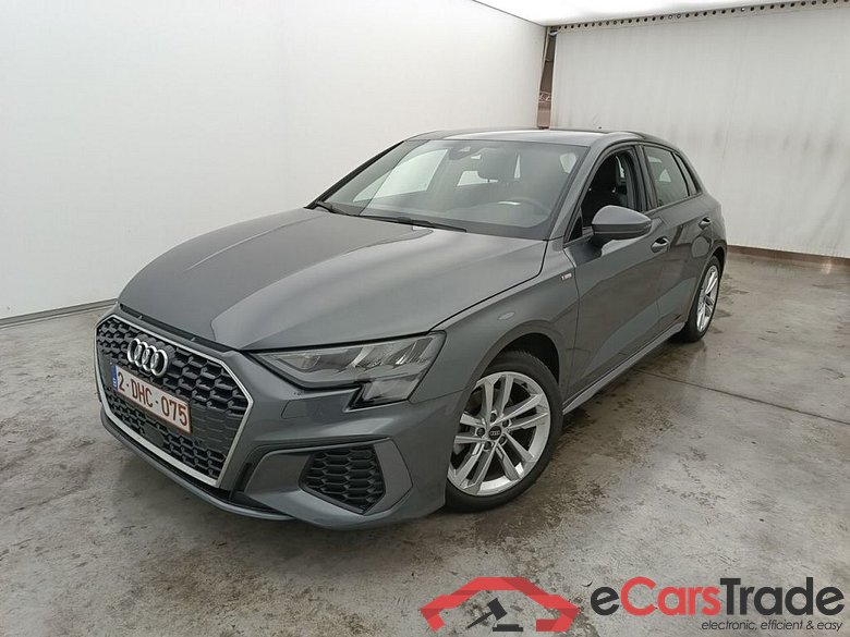Audi A3 Sportback 1.0 30 TFSi 81kW S tronic Adv. Bus. Ed. 5d #1
