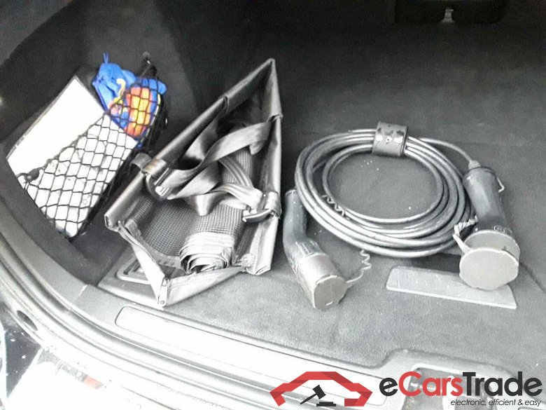 Volvo V60 Kombi (2018->) DE - Kb5 T6 Twin Engine AWD PHEV EU6d, R Design Plug-In AWD (E6d), 2021 - 2021 #4