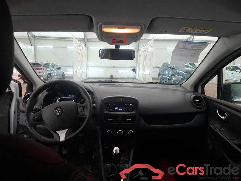 Clio IV Air 1.5 dCi 75CV BVM5 E6 #5