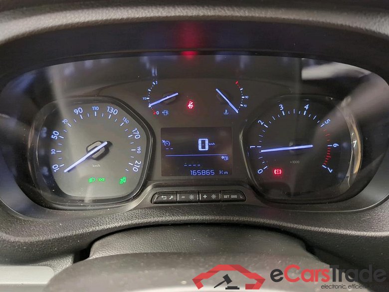 Vivaro Kasten Edition M (L2) 1.5 88KW MT6 E6dT #5