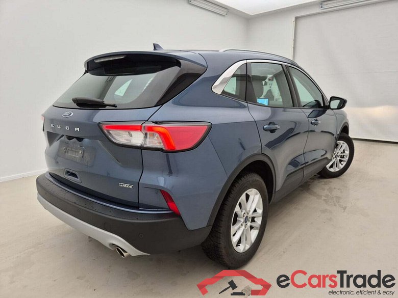 FORD KUGA 2.5 TITANIUM PHEV AUT. #2