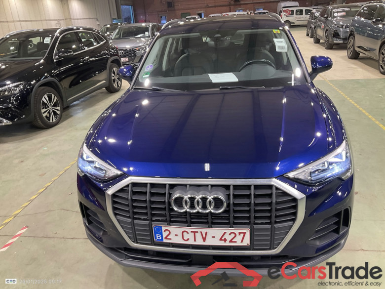 AUDI Q3 1.4 45 TFSI E S TRONIC #2