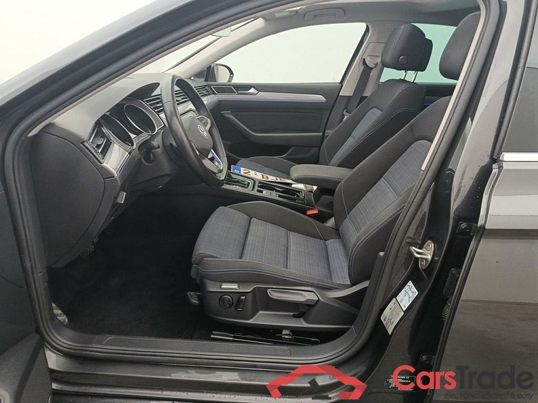 Volkswagen Passat 1.4 TSI GTE Business DSG 4d #3