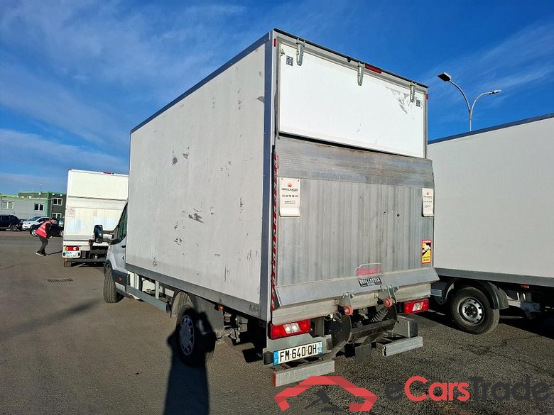 Transit Plateau 350 L4 2.0 TDCi 130CV BVM6 E6 #2