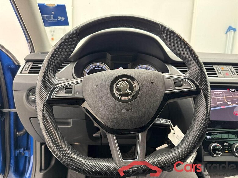 SKODA Octavia Combi 1.5 TSI Bns Edition #5