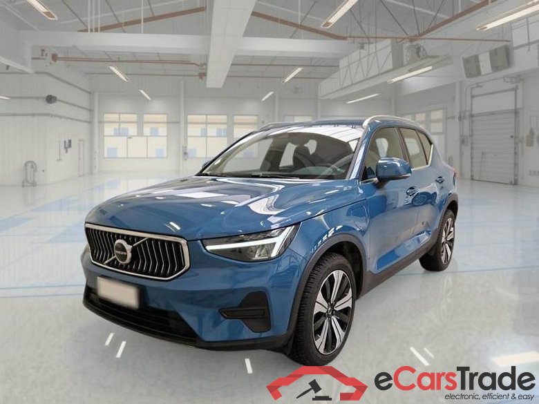 VOLVO XC40 / 2021 / 5P / SUV T5 RECHARGE PLUG-IN AUTO PLUS BRIGHT