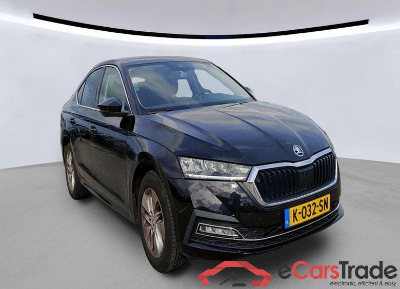 SKODA Octavia 81 kW #4
