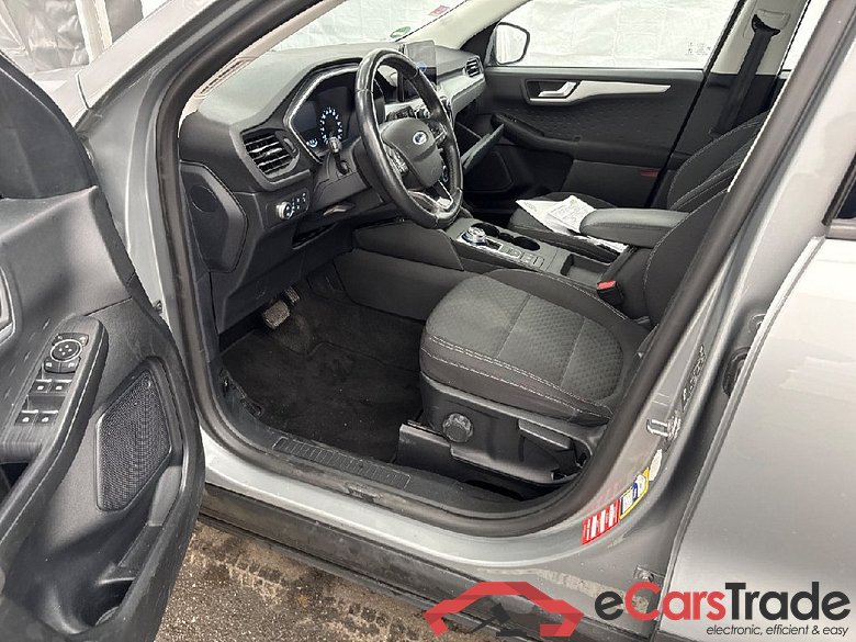 Kuga Cool & Connect 1.5 EcoBlue 88KW AT8 E6d #4