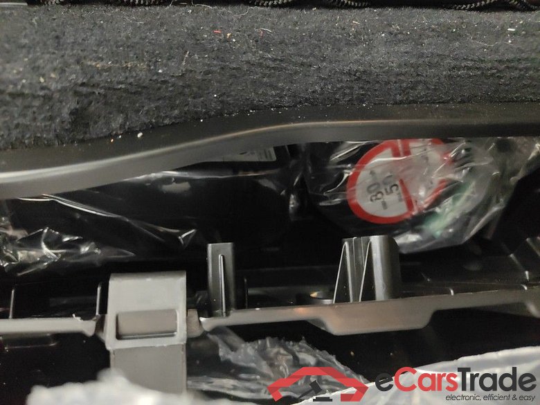 MERCEDES CLASSE GLC DIESEL (C253) - 2019 GLC 300 de 194 4-Ma PHEV Business Solution 5d #4