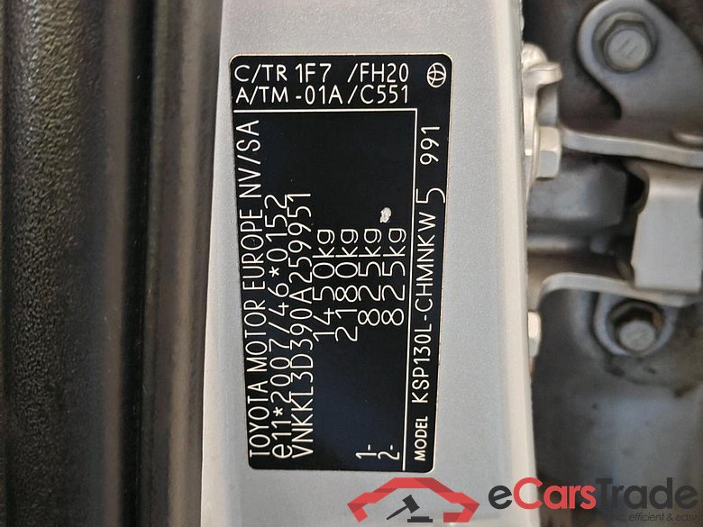 Toyota Yaris 1.0 VVT-i Comfort 5d #6