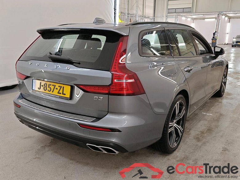 Volvo V60 B3 Automaat Momentum Advantage 5d #2