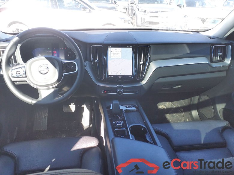VOLVO XC60 2.0 T6 253+145cv PLUS #4