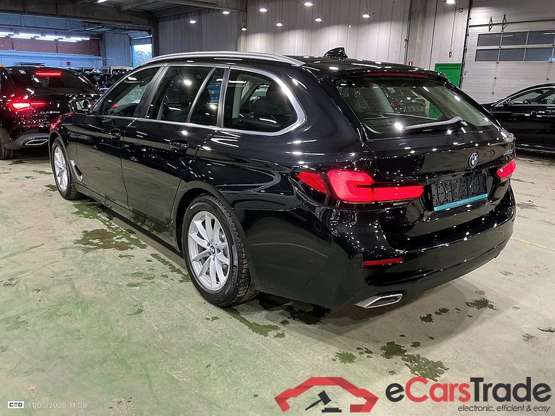BMW 5 SERIES TOURING 2.0 520D 120KW TOURING AUTO #3