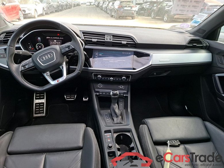 AUDI Q3 Sportback / 2019 / 5P / SUV 45 TFSI E 245 S TRONIC S LINE #5