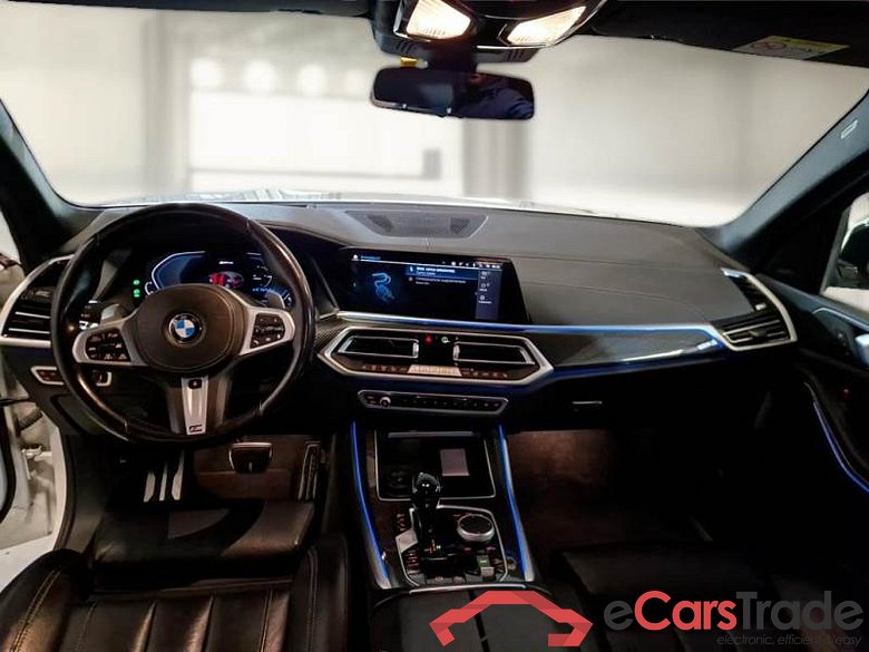 BMW X5 / 2018 / 5P / SUV XDRIVE 45E MSPORT AUTOM. #3