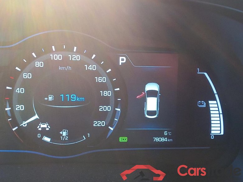 HYUNDAI IONIQ / 2016 / 5P / berlina con portón 1.6 GDI HEV Tecno DCT #5