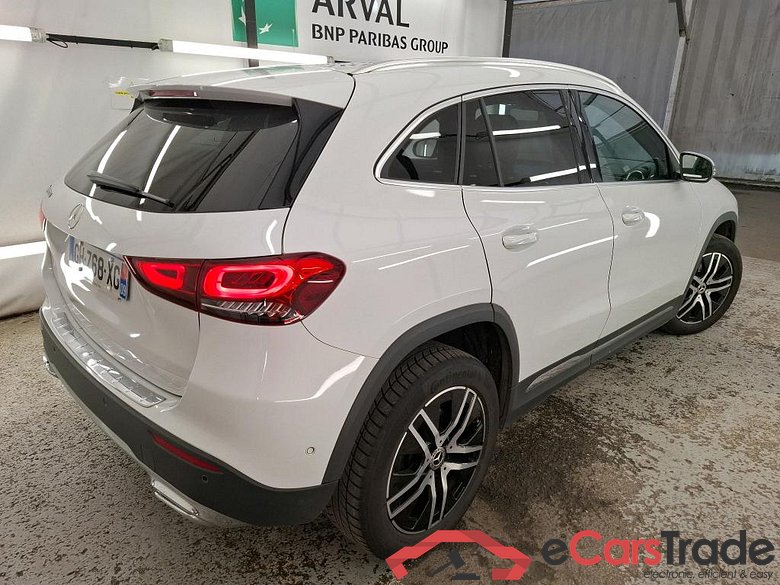 Mercedes GLA 200d Aut. LED-Xenon Widescreen Navi 1/2 Sport-Leather KeylessGo Camera Klima PDC ... #3