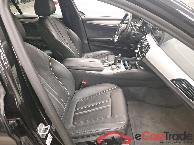 BMW - BMW 5 BERLINE 518dA 136PK Business Edition With Dakota Heated Seats #3