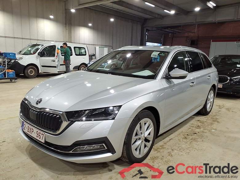 SKODA Octavia 2.0 CRTDI 85KW DSG7 CLEVER+