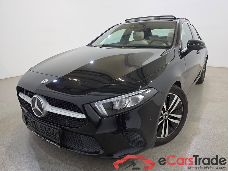 Mercedes A 200d Limo Aut. Pano LED-Xenon Widescreen Ambient Navi Sport-Leather KeylessGo Camera Klima PDC ... #1