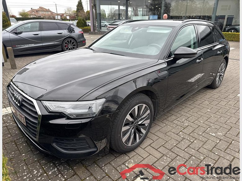 AUDI A6 Avant PHEV Audi A6 Avant Attraction 50 TFSI e quattro 220(299) kW(ch) S tronic