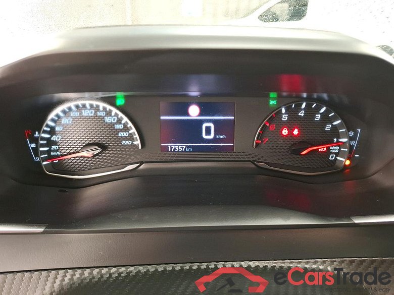 PEUGEOT 208 / 2019 / 5P / Berline PureTech 75 S&S Style(SP) #6