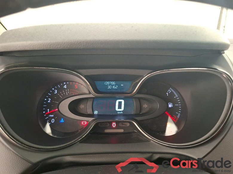 Captur Intens 1.5 dCi 90CV BVM5 E6 #6