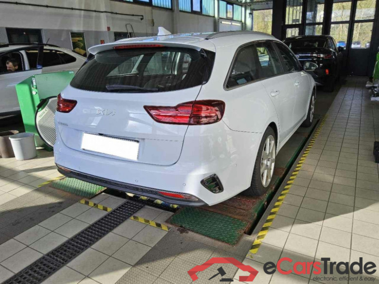 Kia Ceed Sportswagon (CD)(2018->) DE - Kb5 1.5 T-GDI EU6d, Spirit (EURO 6d), (Facelift) 2021 - 2024 #3