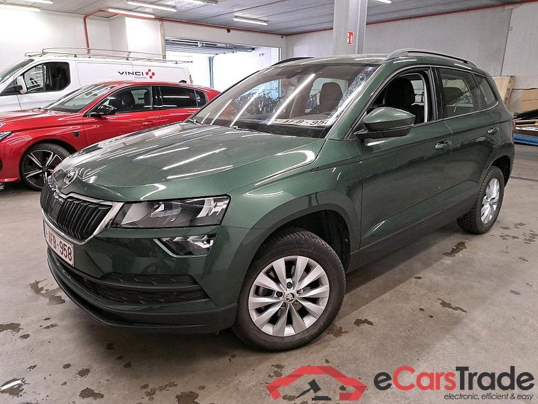 SKODA - SKO KAROQ TSI 150PK Clever Pack Safety & Navigation & Removable Trailer hook & Front & Rear Sensors & Camera    * PETROL *