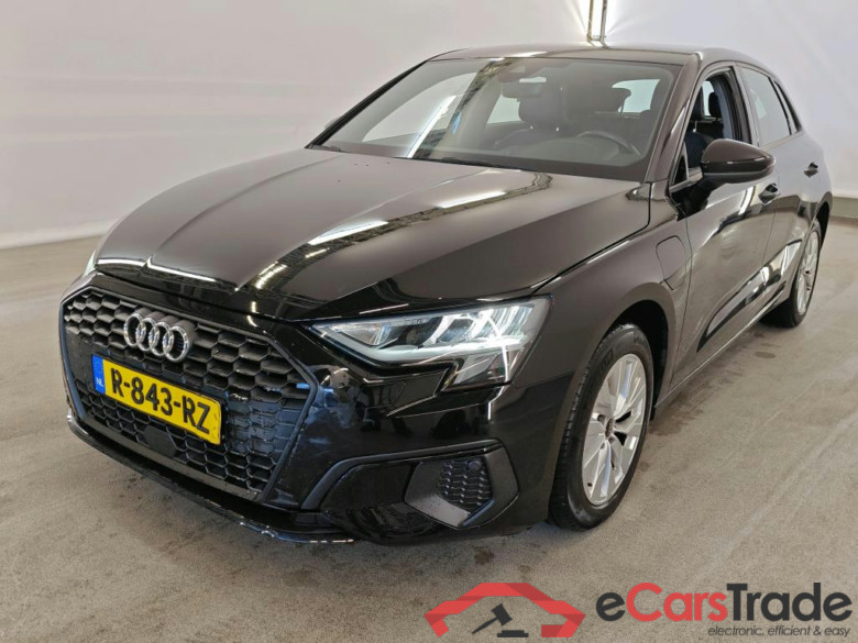 Audi A3 Sportback 40 TFSI e S tronic edition 5d #1