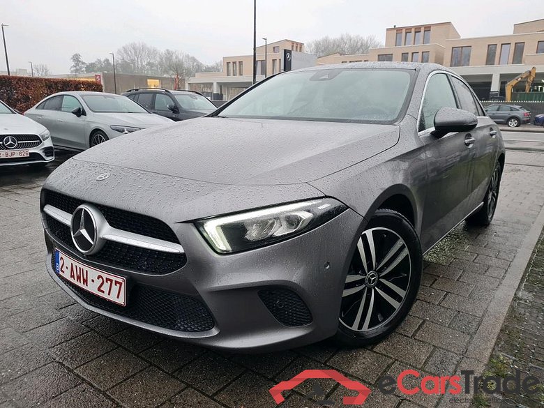 MERCEDES-BENZ A-CLASS LIMOUSINE 1.3 A 250 E BUSINESS SOLUTION DCT #1