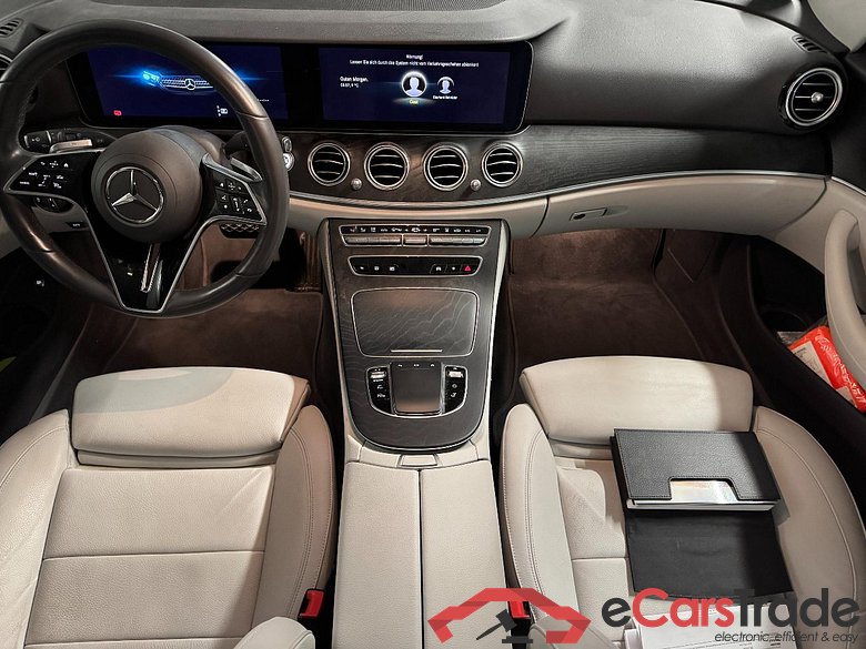 E -Klasse T-Modell E 300 de 4Matic (213.211)Avantgarde 2.0 225KW AT9 E6d #3