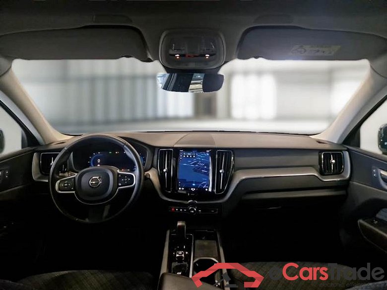 VOLVO XC60 / 2021 / 5P / SUV B4 D AUTOMATICO CORE #3