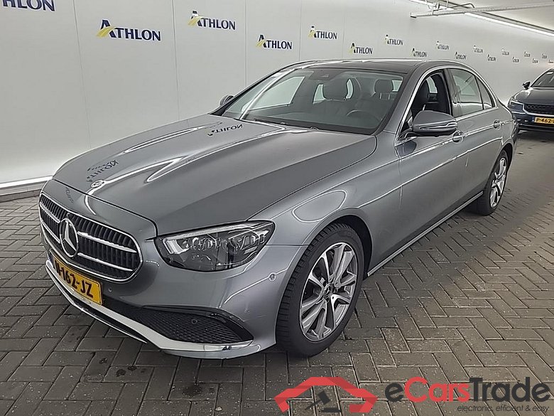 MERCEDES-BENZ E-Klasse Limousine E 300 e 9G-TRONIC Bus Sol Lux 4D 235kW