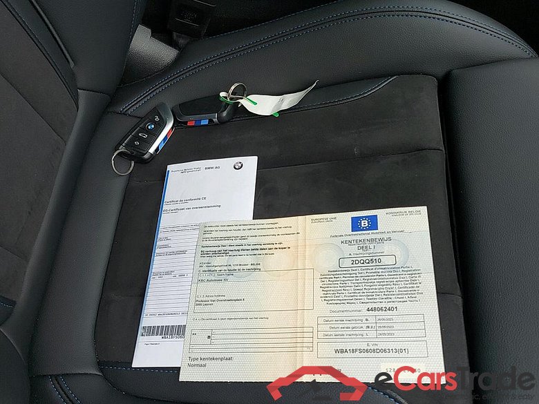 BMW - BMW 3 BERLINE 320e 204PK M Sport With Heated Seats & Entertainment Pack & Pack Travel With Electric Sliding Roof  * HYBRID * #4