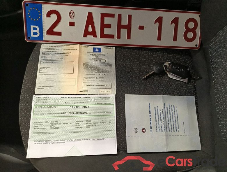 Opel Crossland X 1.5 Turbo D 88kW S/S Auto Edition 5d #4