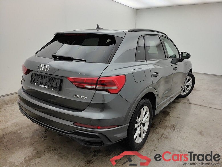 Audi Q3 35 TDI S tronic S line Business Edition 5d #2