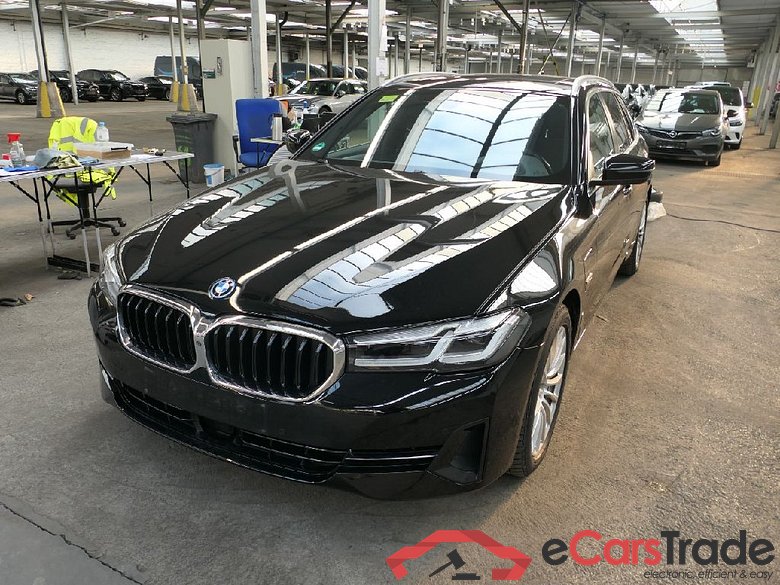 Baureihe 5 Touring 530 e 2.0 215KW AT8 E6d