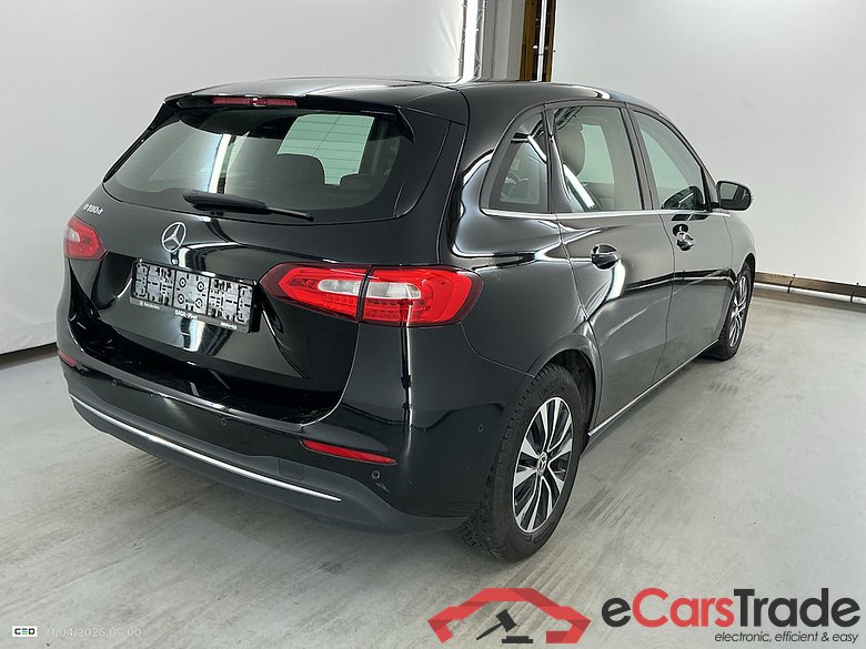MERCEDES-BENZ B-CLASS 2.0 B 180 D BUSINESS SOLUTION DCT #4
