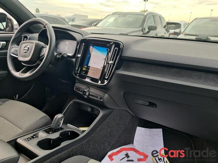 Volvo XC40 1.5 T4 Plug-In Hybrid Aut. Pano LED-Xenon Virtual ACC Navi KeylessGo Camera Klima PDC ... #5
