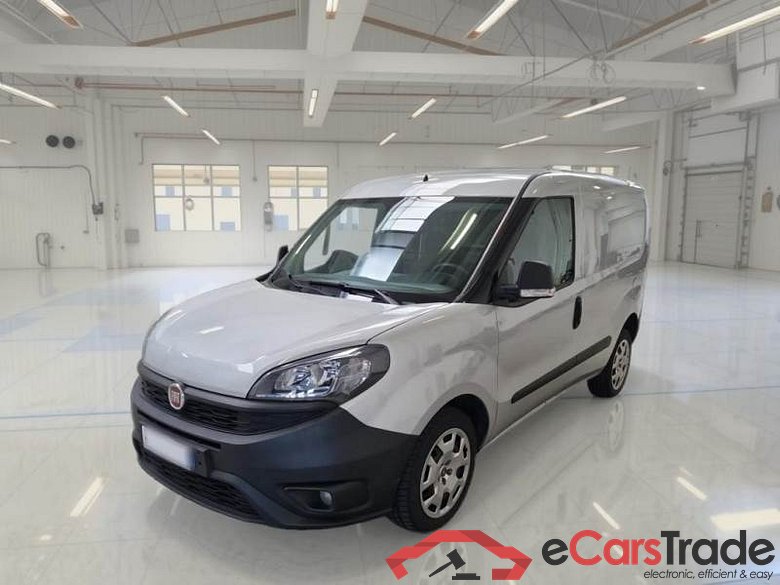 FIAT DOBLÒ CARGO / 2014 / 4P / VETT. FURGONATA CH1 LOUNGE 1.6 MJET 120CV E6D-F SeS