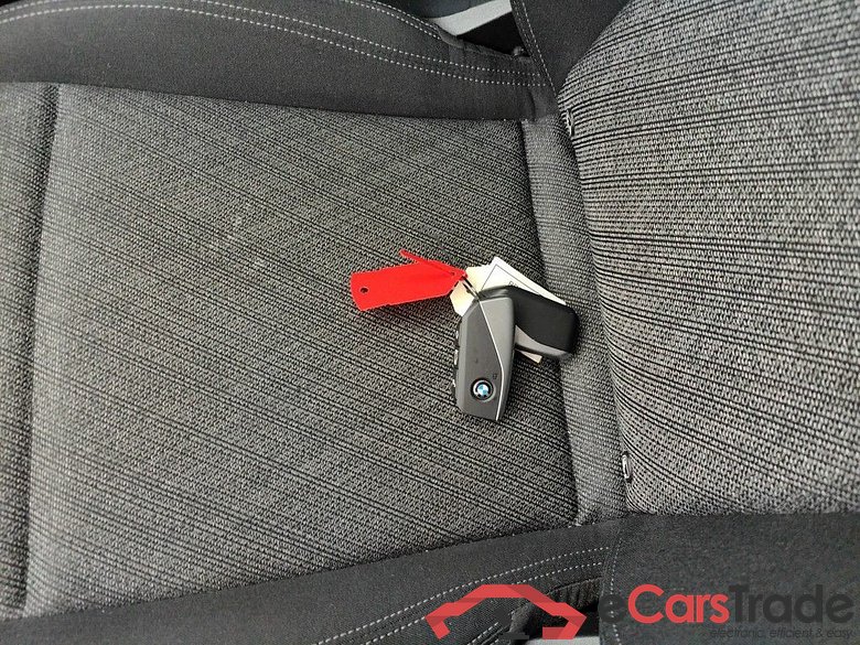 BMW X1 DIESEL - 2023 2.0 dA 150hp sDrive18 5d #4